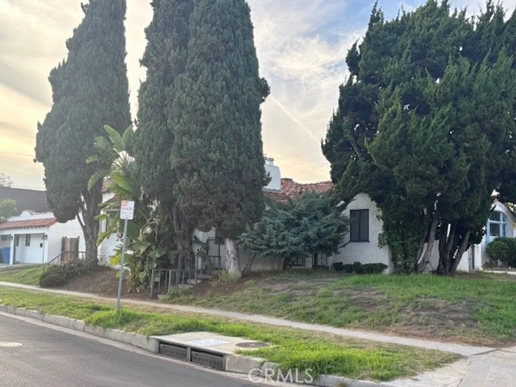 2055 Parnell, Los Angeles, CA 90025