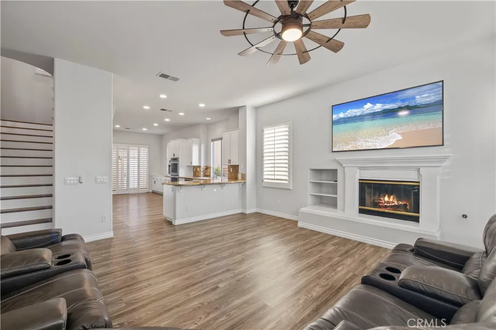 Additional image 88 of 28251 Infinity Cir, Saugus, CA 91390