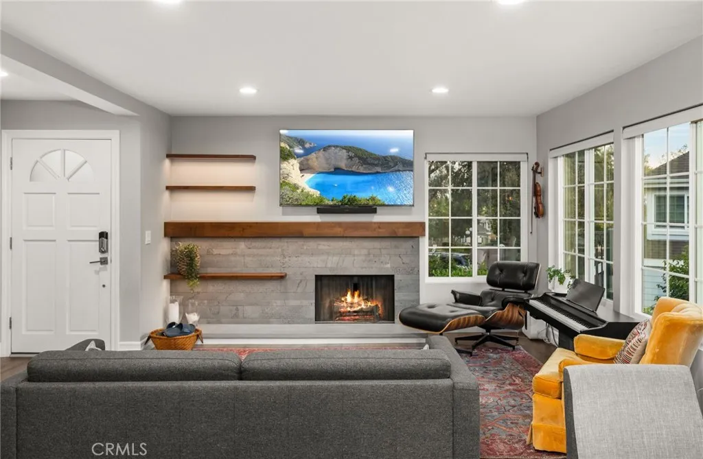 Additional image 6 of 1081 Lakeview Ter, Azusa, CA 91702