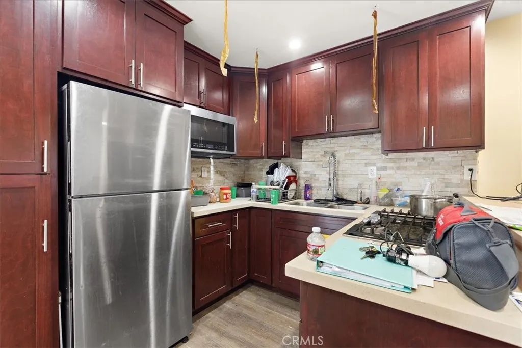 Additional image 119 of 11612 Cimarron Ave, Hawthorne, CA 90250