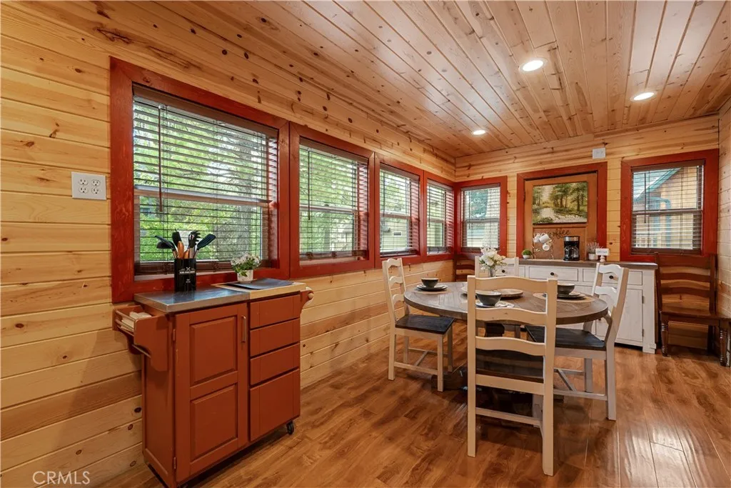 Additional image 9 of 344 Edgemoor Rd, Big Bear Lake, CA 92315