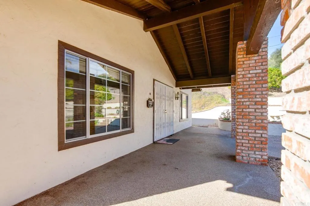 Additional image 48 of 2573 Los Alisos S, Fallbrook, CA 92028