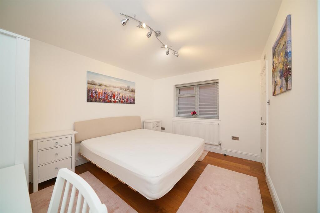 Additional image 14 of Butt Field View, St. Albans