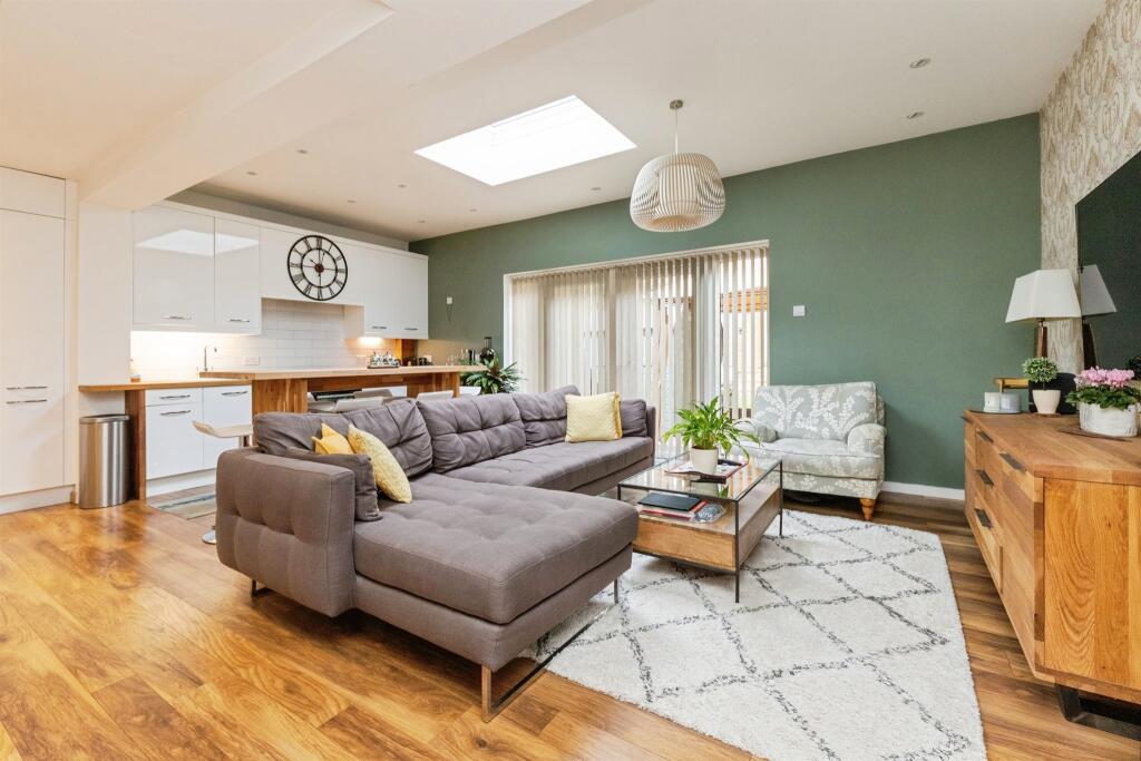 Additional image 2 of Great Break, Welwyn Garden City