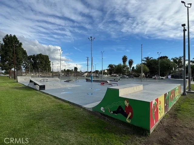 Additional image 53 of 2941 Baltic Ave, Long Beach, CA 90810