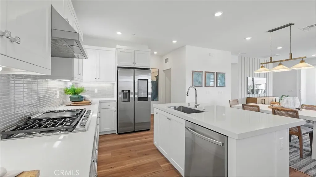 Additional image 3 of 27569 Millstone Place, Valencia, CA 91381