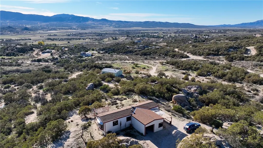 Additional image 27 of 42475 La Brinia Ln, Anza, CA 92539