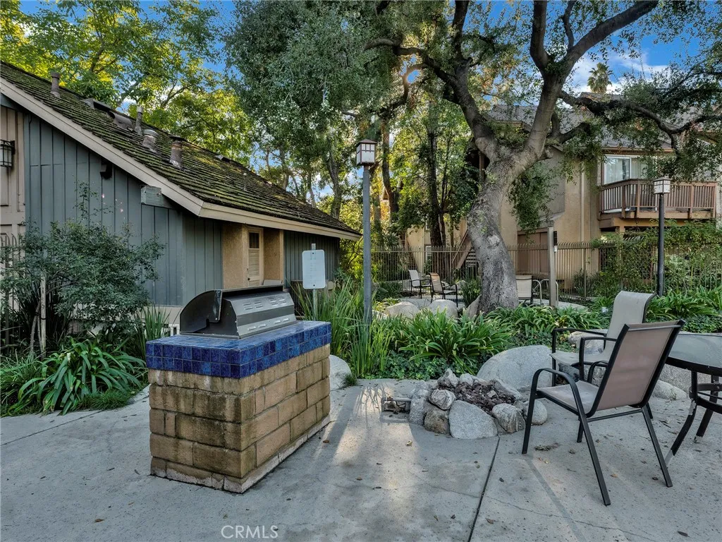 Additional image 78 of 7050 Shoup Ave #225, Canoga Park, CA 91303