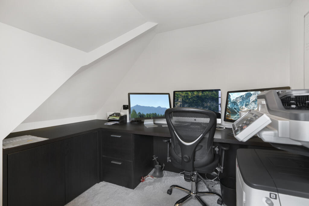 Additional image 28 of Watford Road, St. Albans, Hertfordshire, AL1