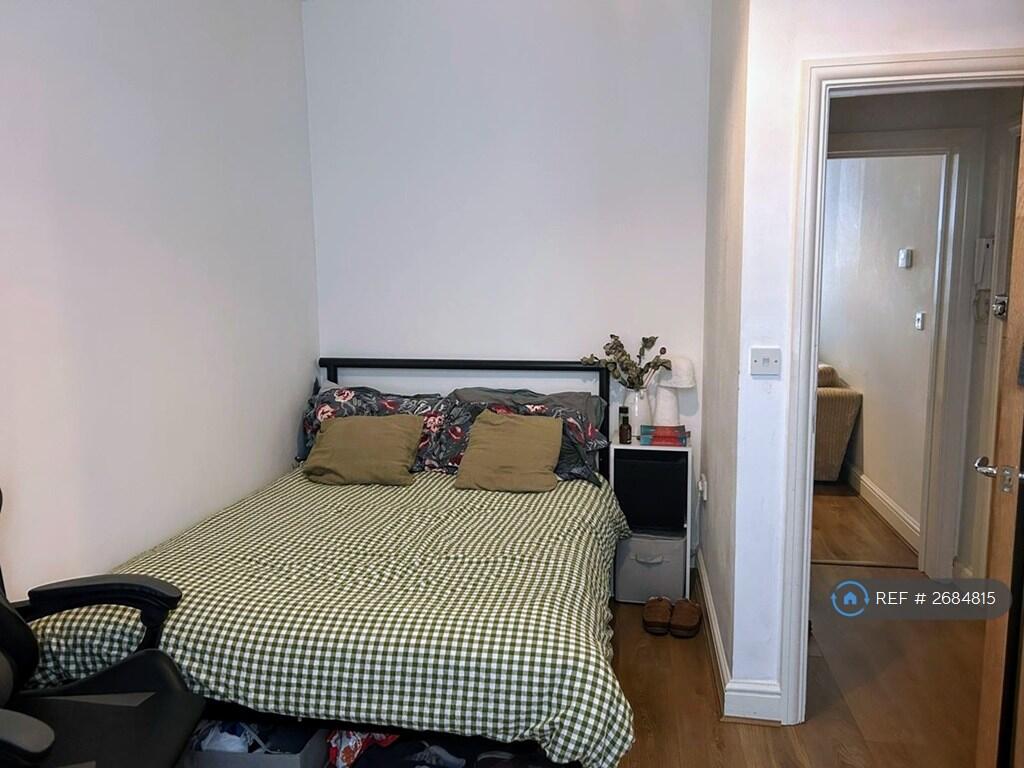 Additional image 8 of Fiscal House, St. Albans, AL1