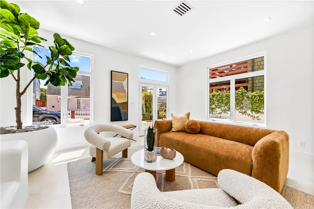 Additional image 52 of 541 4th, Manhattan Beach, CA 90266