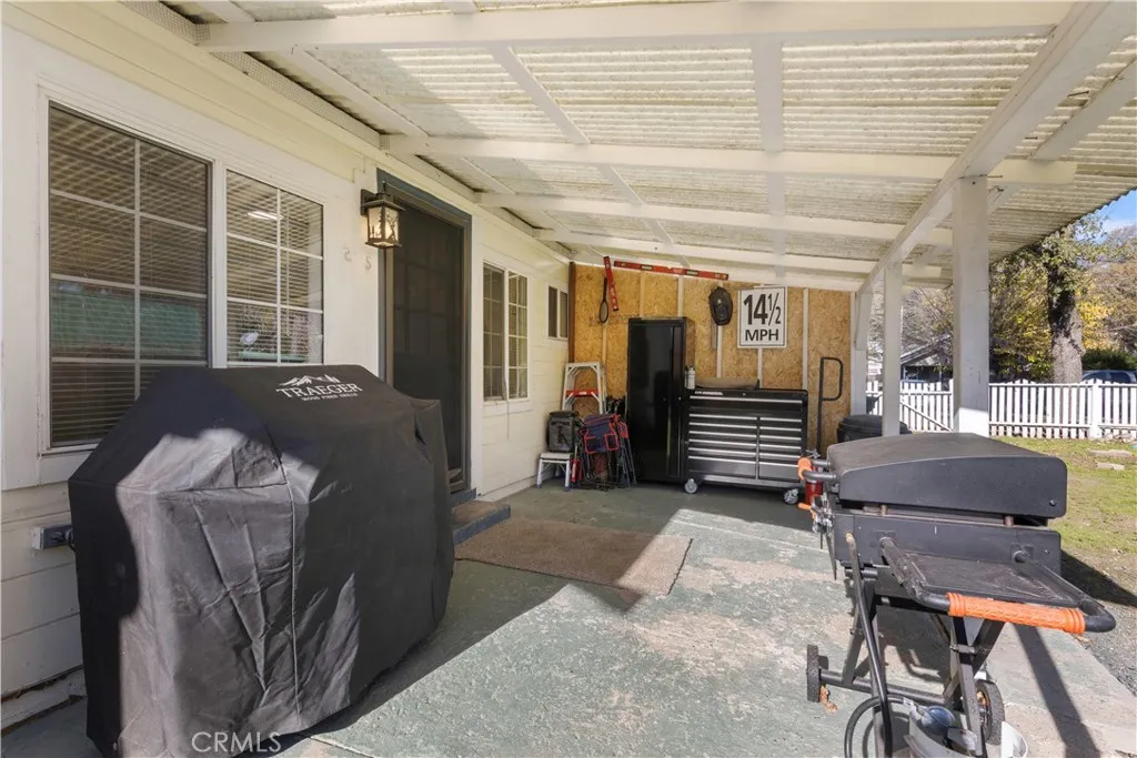 Additional image 103 of 110 S Russell St, Lakeport, CA 95453