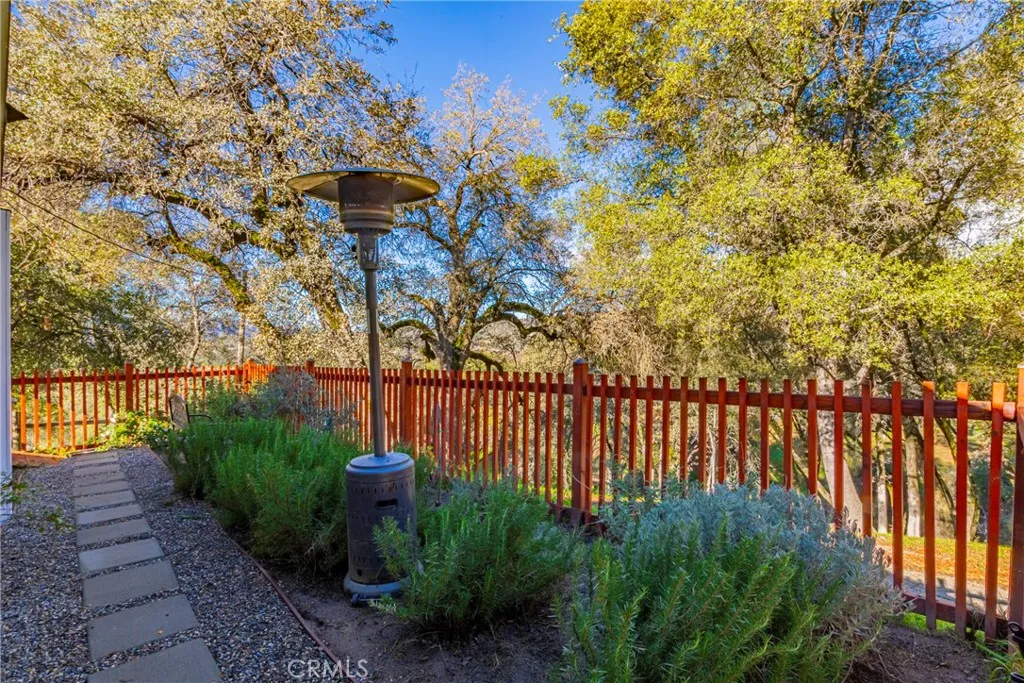 Additional image 50 of 40733 Big Oak Flat N, Oakhurst, CA 93644