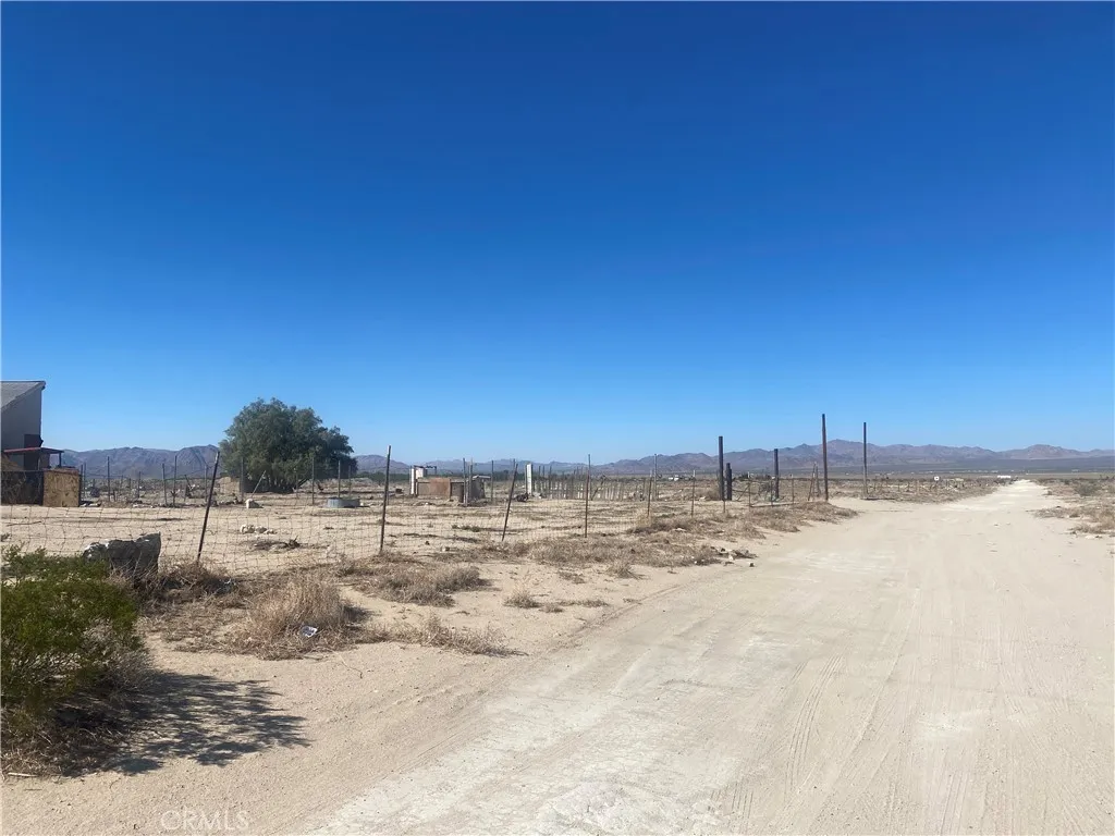 Additional image 19 of 36350 Rodeo Rd, Lucerne Valley, CA 92356