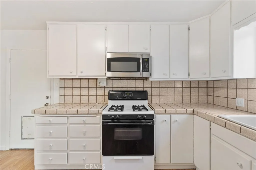 Additional image 10 of 817 T Street, Merced, CA 95341