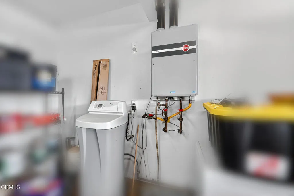 Property image for 1595 Lyndhurst Avenue, Camarillo, CA 93010