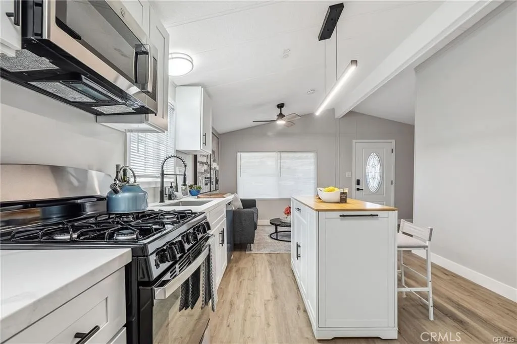 Additional image 10 of 1850 W Orangethorpe Ave #25, Fullerton, CA 92833