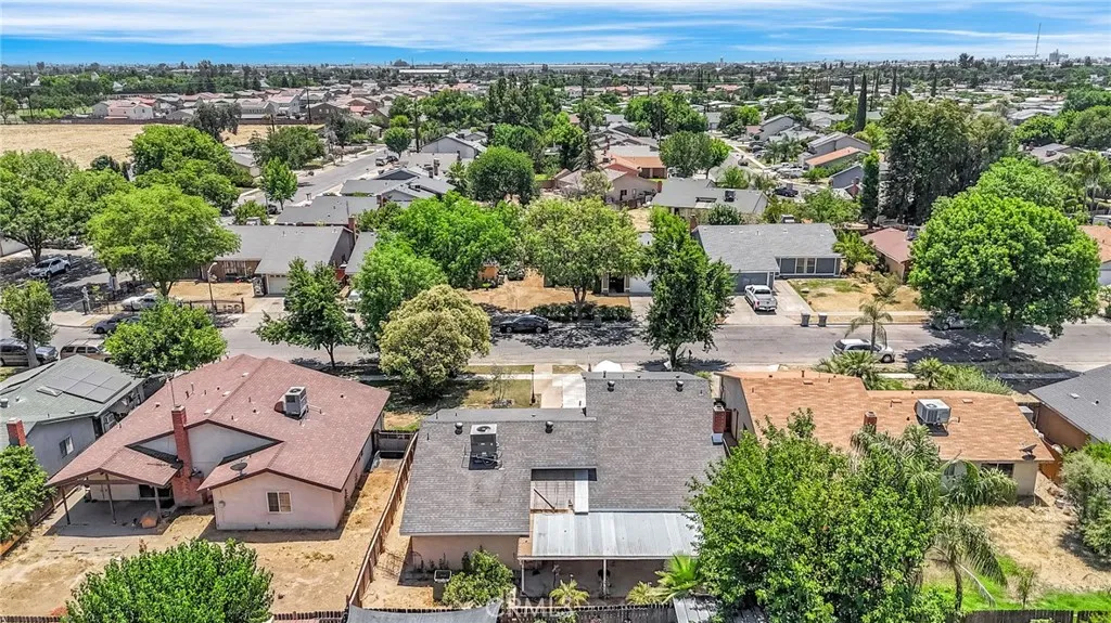 Property image for 4883 E Geary Street, Fresno, CA 93725