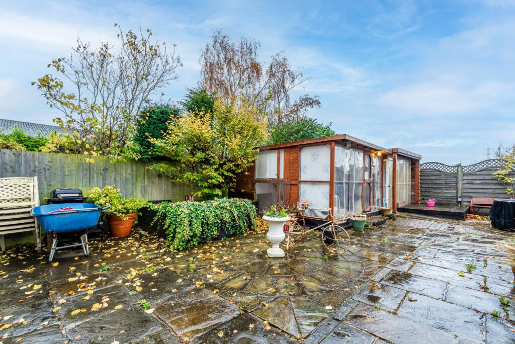 Additional image 4 of Noke Lane, St. Albans, Hertfordshire, AL2