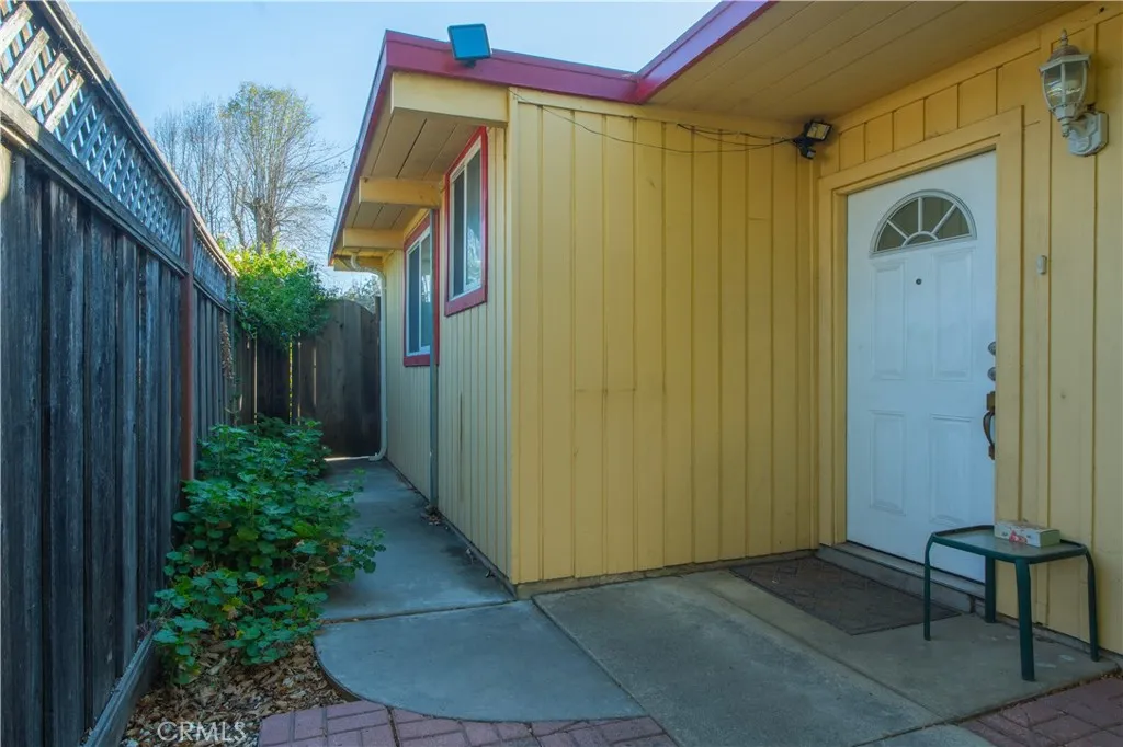 880 Goodwin Ave, San Jose, CA 95128