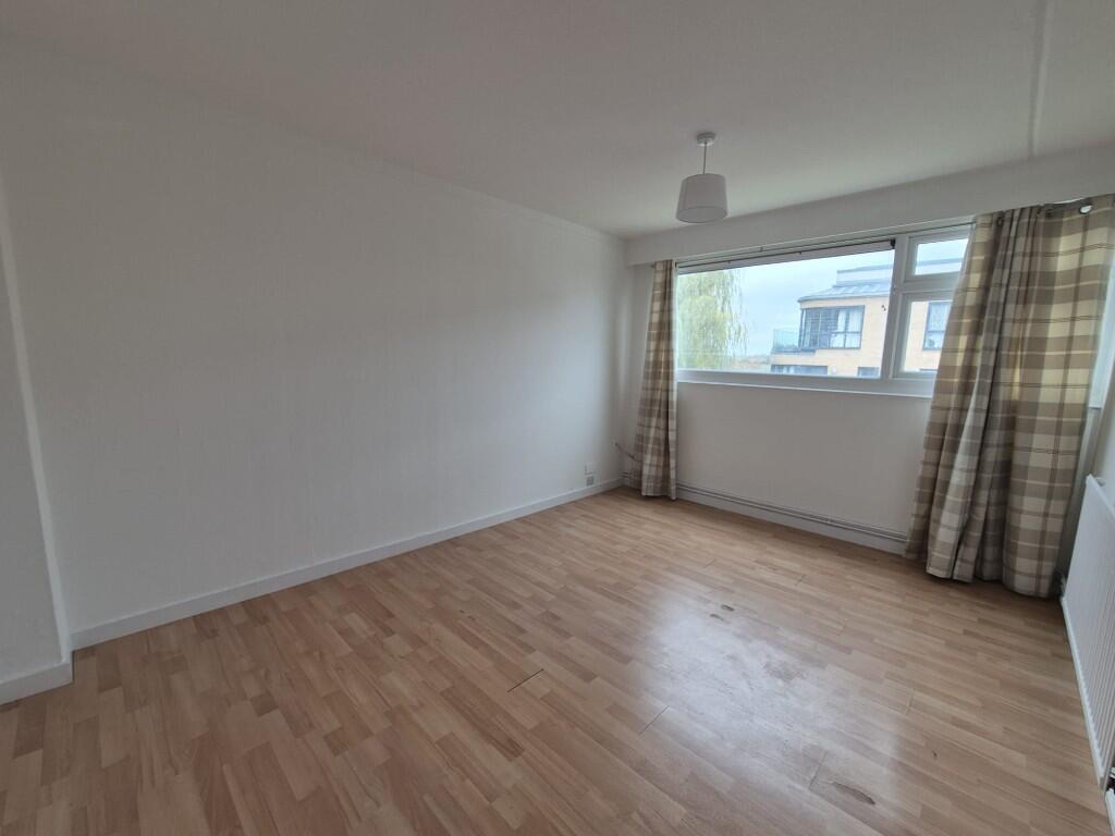 Additional image 5 of Chiltern Road, St. Albans, Hertfordshire, AL4