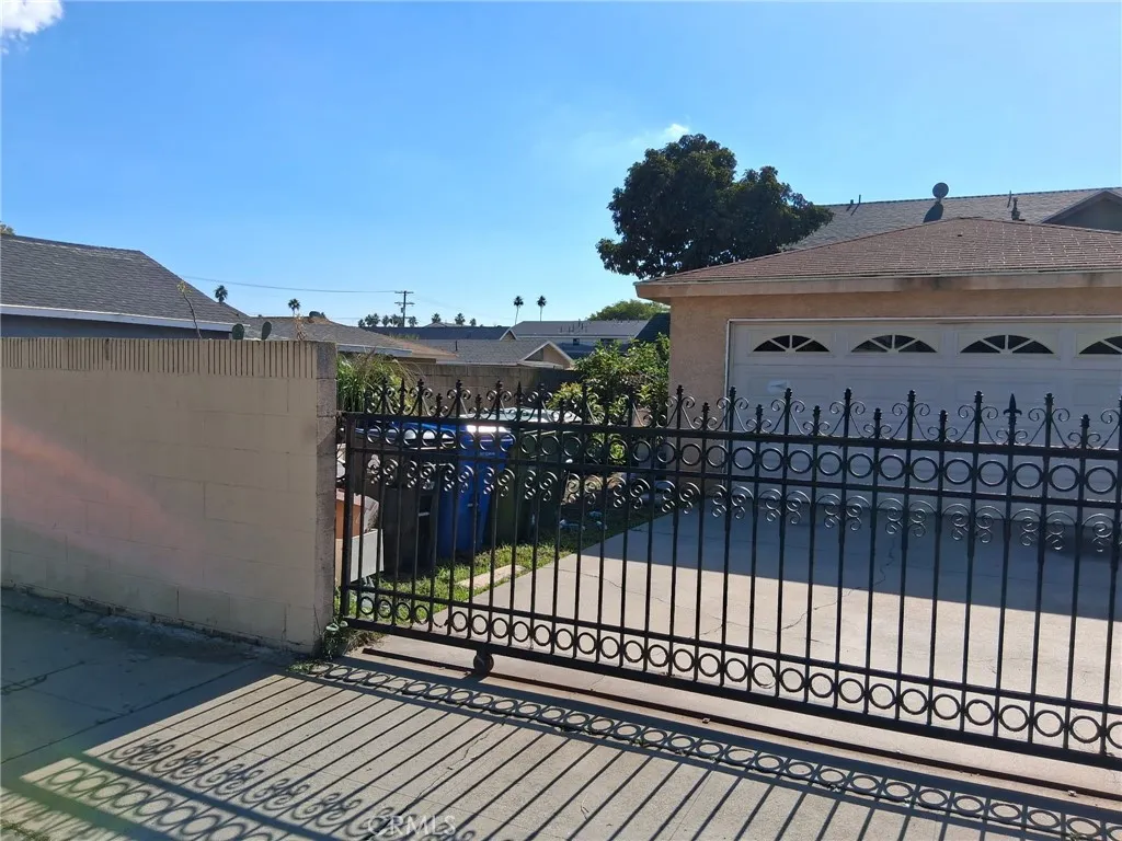 Additional image 8 of 1056 N Fries Ave, Wilmington, CA 90744