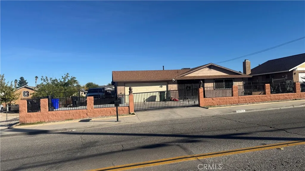 Additional image 10 of 14327 Rodeo Drive, Victorville, CA 92395