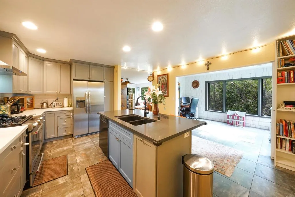 Additional image 17 of 3044 Fir Street, San Diego, CA 92102