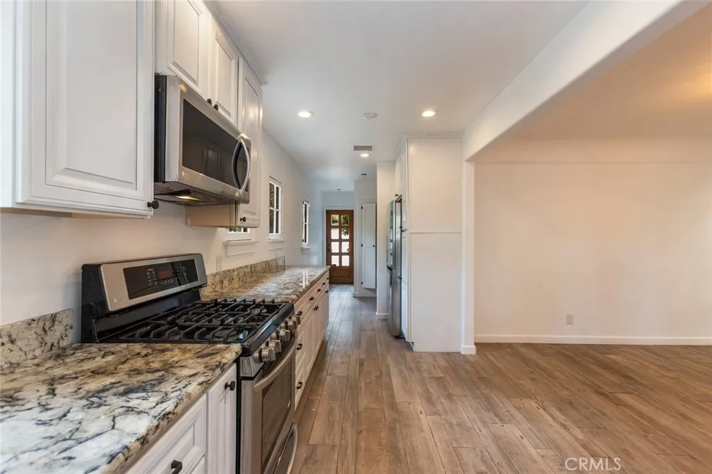 Additional image 24 of 100 W Tremont St, Pasadena, CA 91103