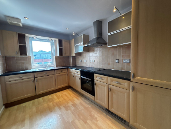 Additional image 3 of Point 2