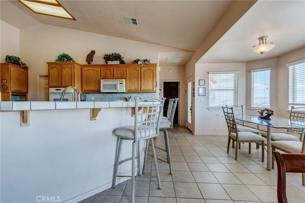Additional image 23 of 8605 Cantel Court, Oak Hills, CA 92344