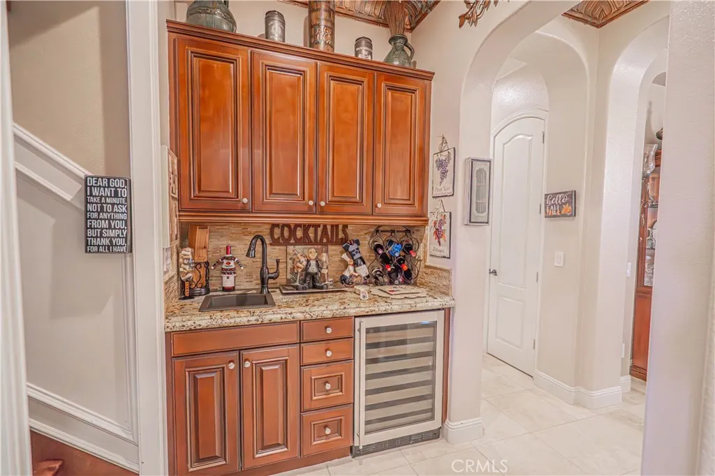 Additional image 93 of 26524 Valley Oak Lane, Valencia, CA 91381