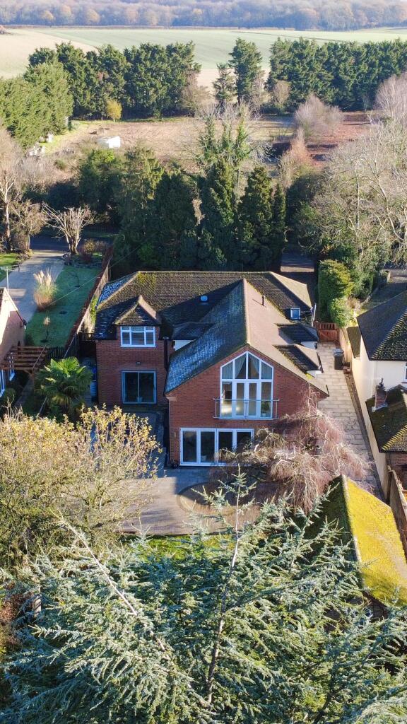 Additional image 29 of Upper Green Road, Tewin, AL6