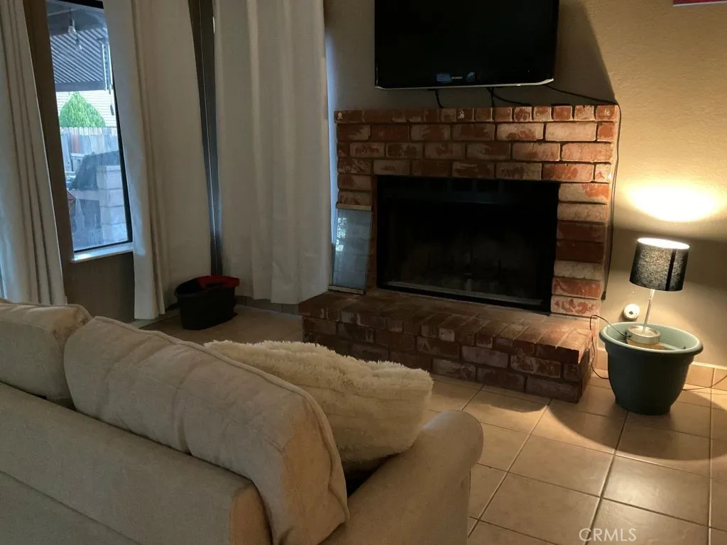 Additional image 27 of 13470 Cedar Street, Oak Hills, CA 92344