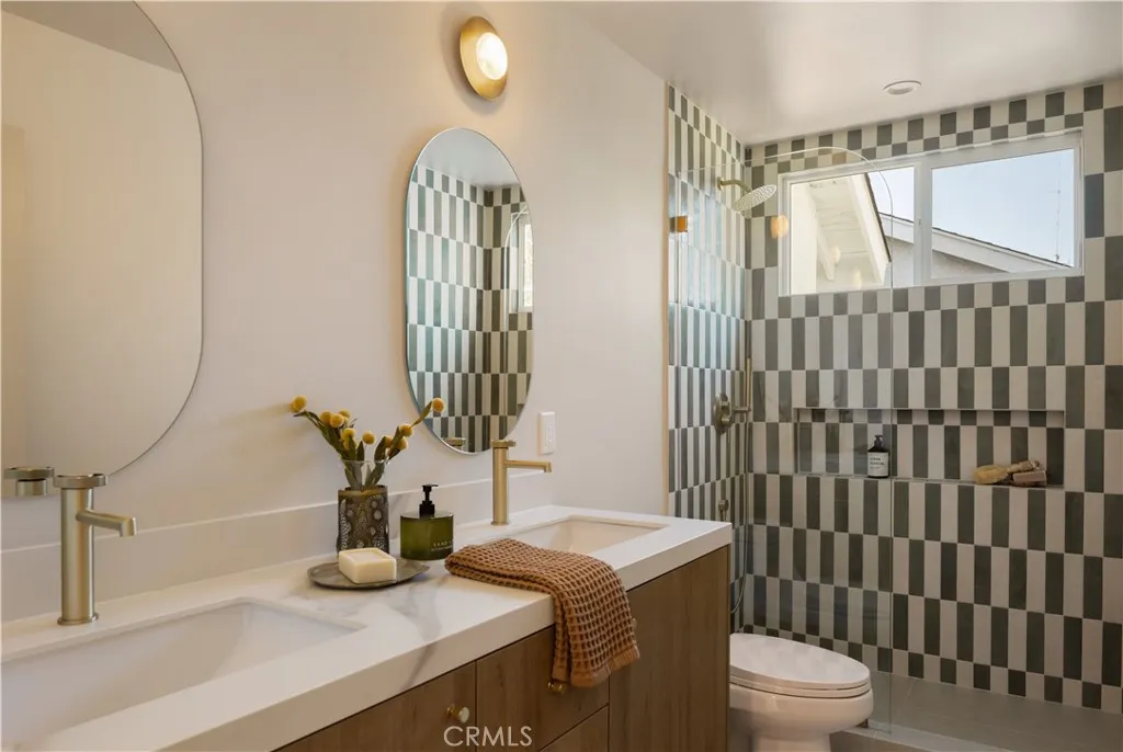 Additional image 27 of 872 Liard Pl, Costa Mesa, CA 92626