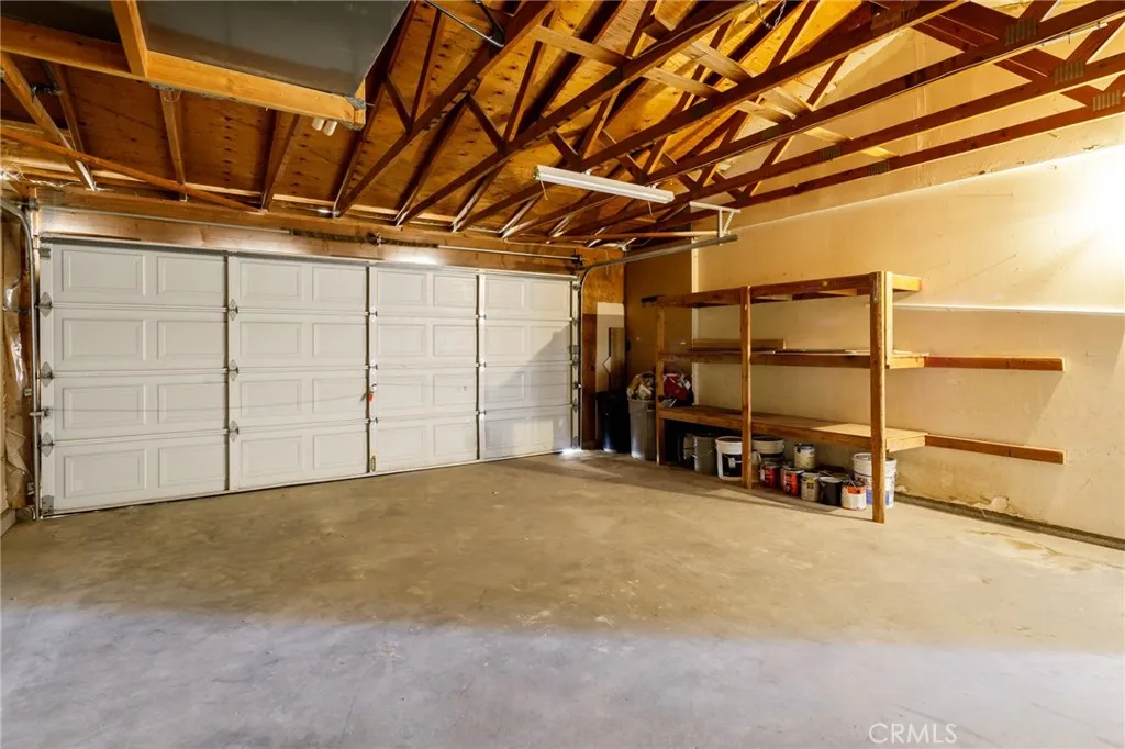 15808 Heatherdale Rd, Victorville, CA 92394