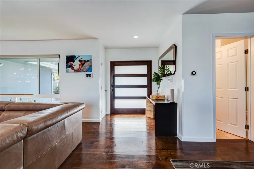 Additional image 8 of 5617 Glenford, Los Angeles, CA 90008