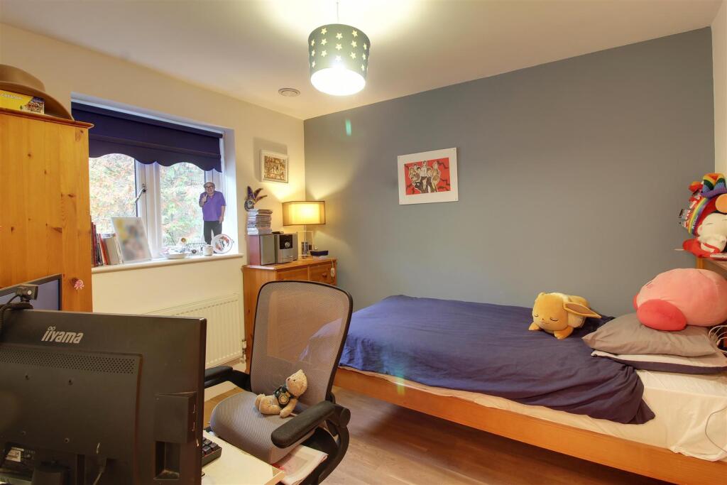 Additional image 34 of Peplins Way, Brookmans Park