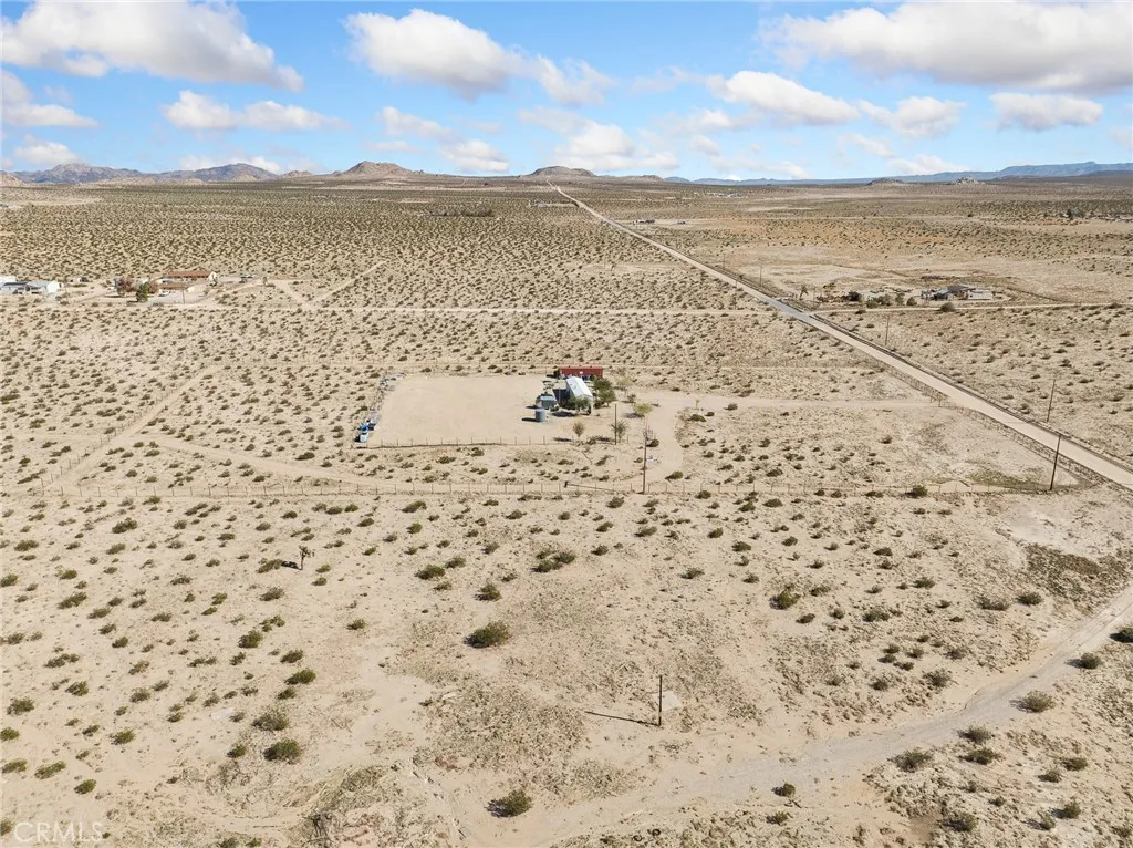 Additional image 54 of 39626 E End Road, Lucerne Valley, CA 92356