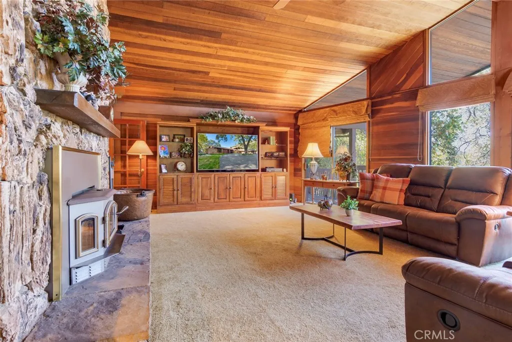 Additional image 38 of 39292 Oak Glen Road, Oak Glen, CA 92399