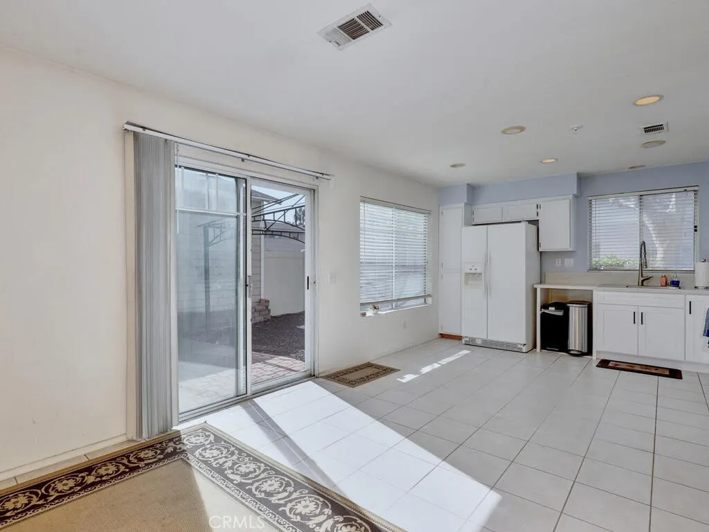 Additional image 9 of 930 E Chestnut Street, Anaheim, CA 92805