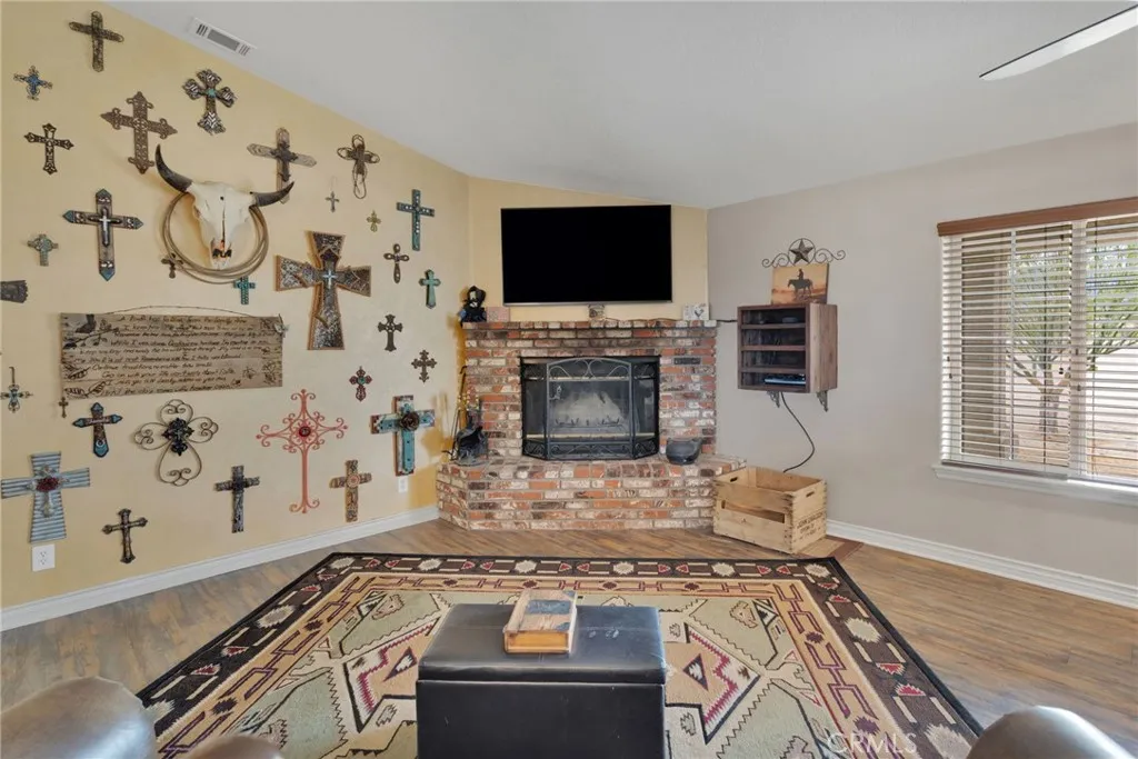 Additional image 9 of 6720 Mono Road, Phelan, CA 92371