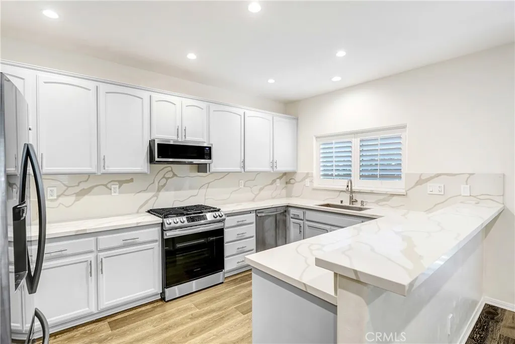 Additional image 14 of 10025 Topanga Canyon Blvd Unit 109, Chatsworth, CA 91311