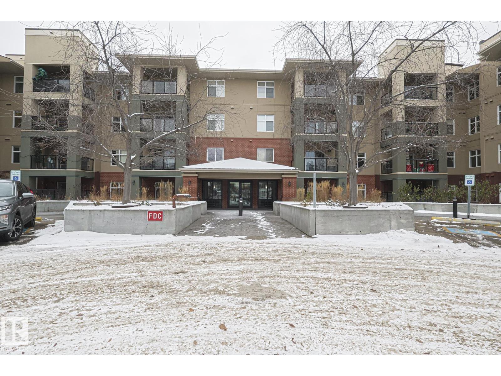 Property image for #120 7909 71 ST NW|Edmonton, Alberta T6B3P5