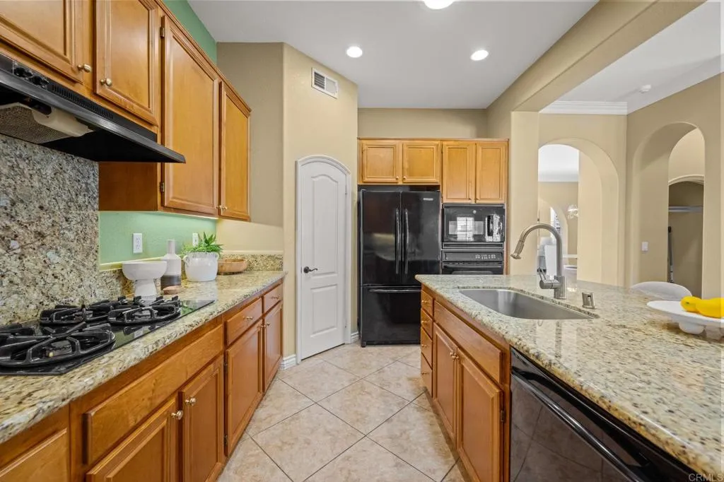 Additional image 16 of 1452 S Creekside Drive, Chula Vista, CA 91915