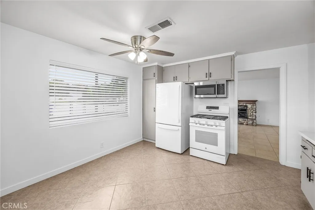 Additional image 17 of 12704 California Street, Yucaipa, CA 92399