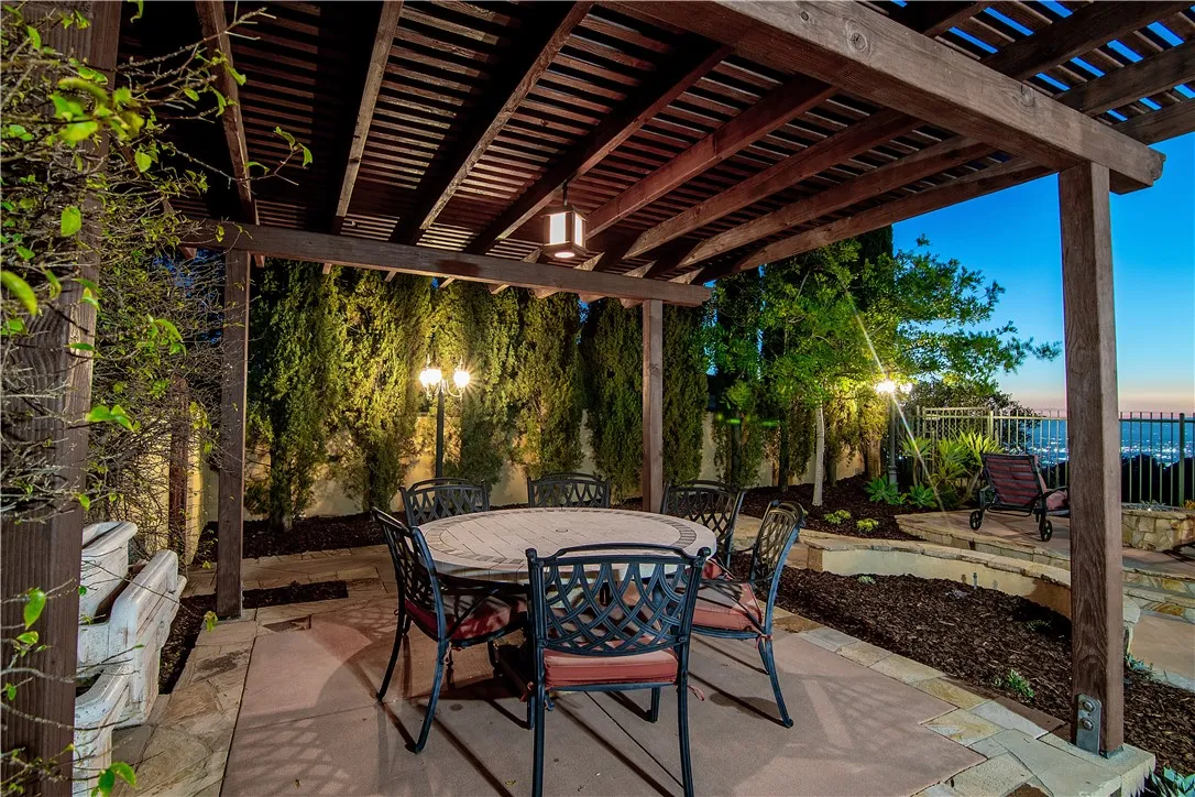 Additional image 83 of 3429 Castleman Lane, Burbank, CA 91504