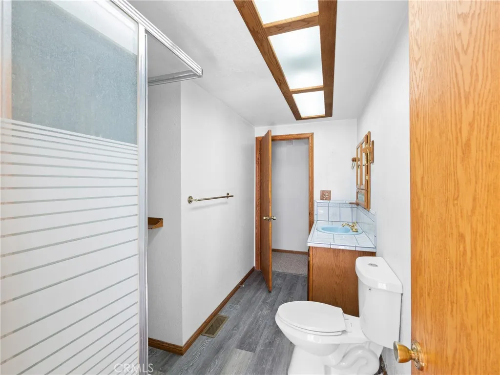 Additional image 20 of 29595 Cove Rd, Lucerne Valley, CA 92356