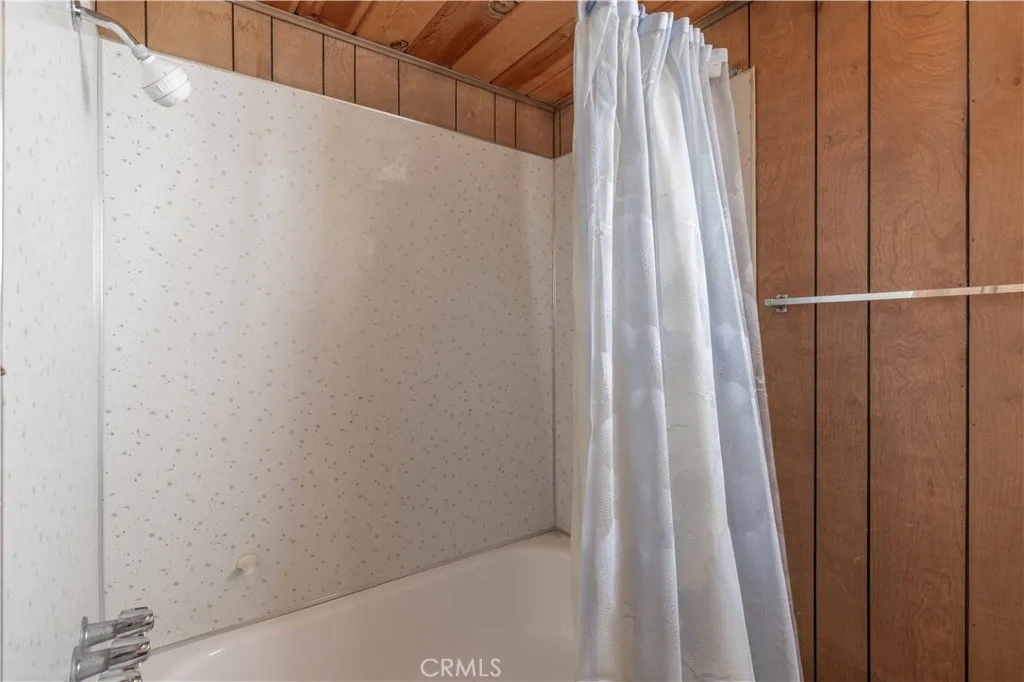 Additional image 32 of 1332 Siskiyou Drive, Big Bear Lake, CA 92315