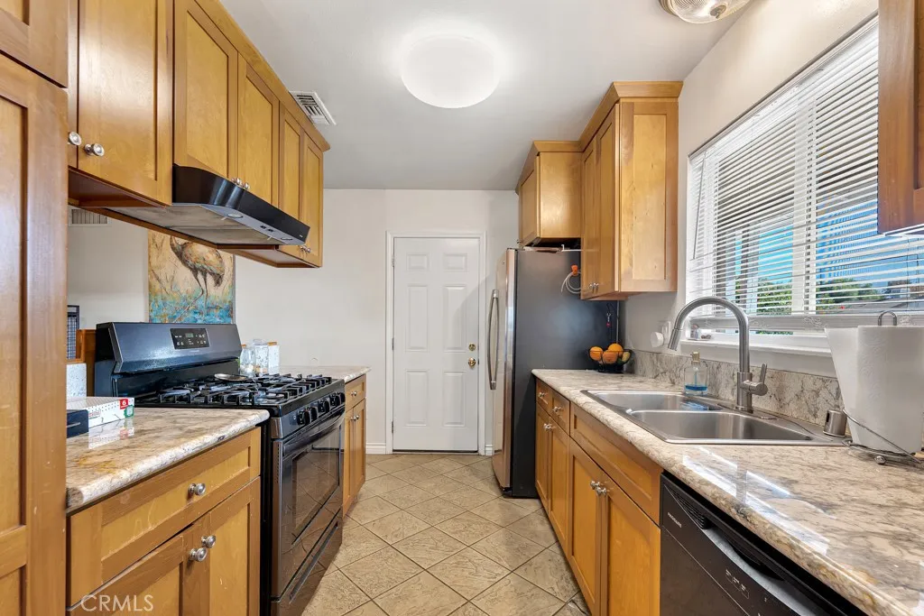 Additional image 5 of 11347 Kelowna Street, Lakeview Terrace, CA 91342